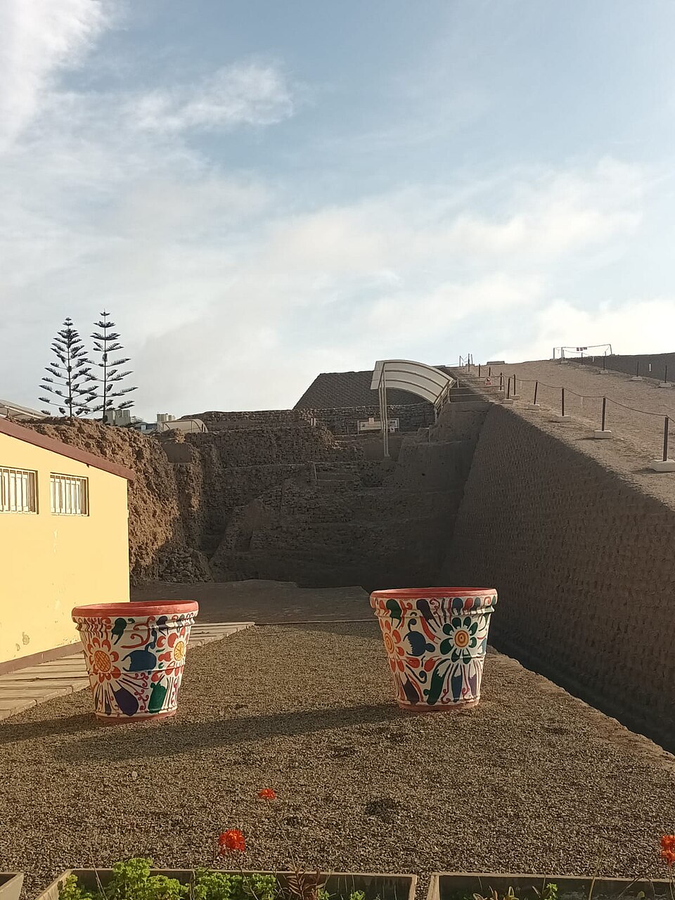 A photograph of Huaca Huallamarca